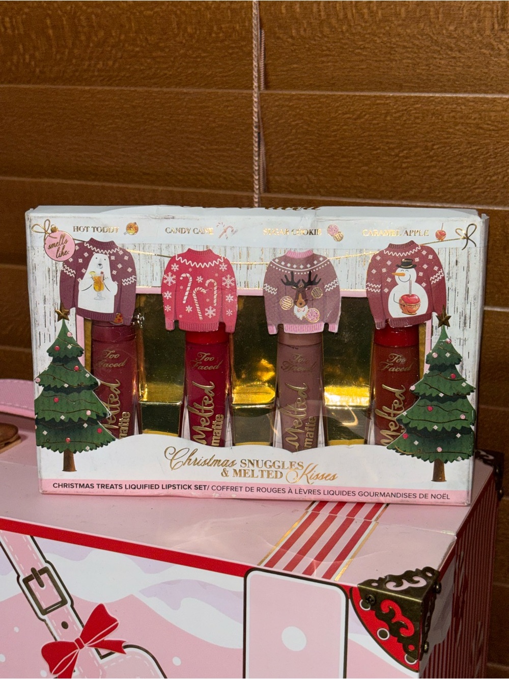 Too Faced Christmas Snuggles & Melted Kisses Set